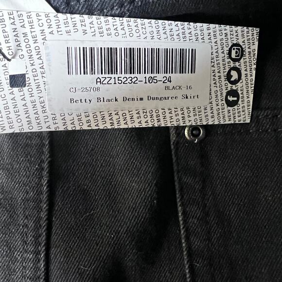 ✨Boohoo Women’s Betty Black Denim Dungaree Skirt Size 12 US Overalls NWT - Picture 7 of 7